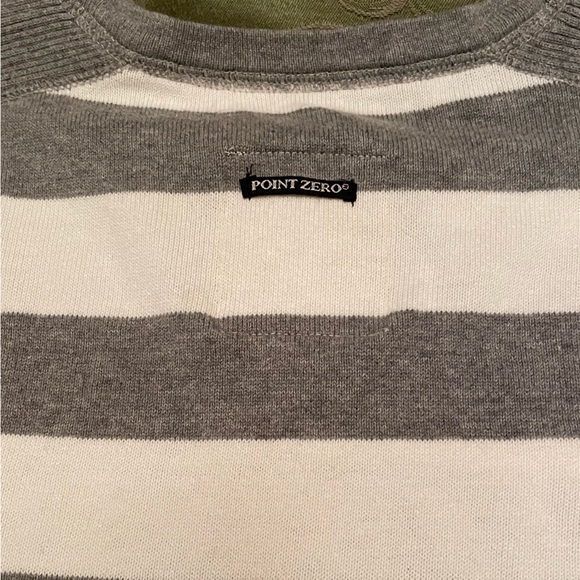 💙Men’s Point Zero Black label Large Grey & White Striped Pullover V Neck. - Picture 5 of 10